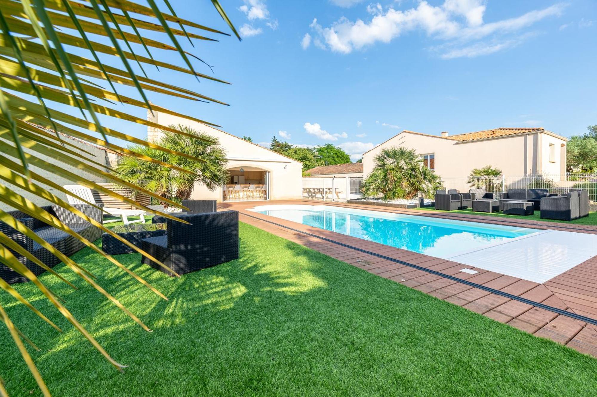 La Maison Paradis - Piscine Privee Et Chauffee Lucon Ngoại thất bức ảnh